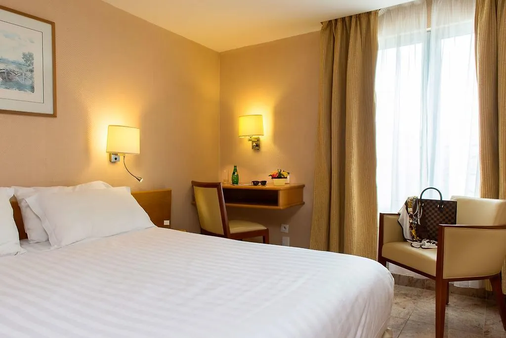 Hotel Bac Saint-germain Parigi