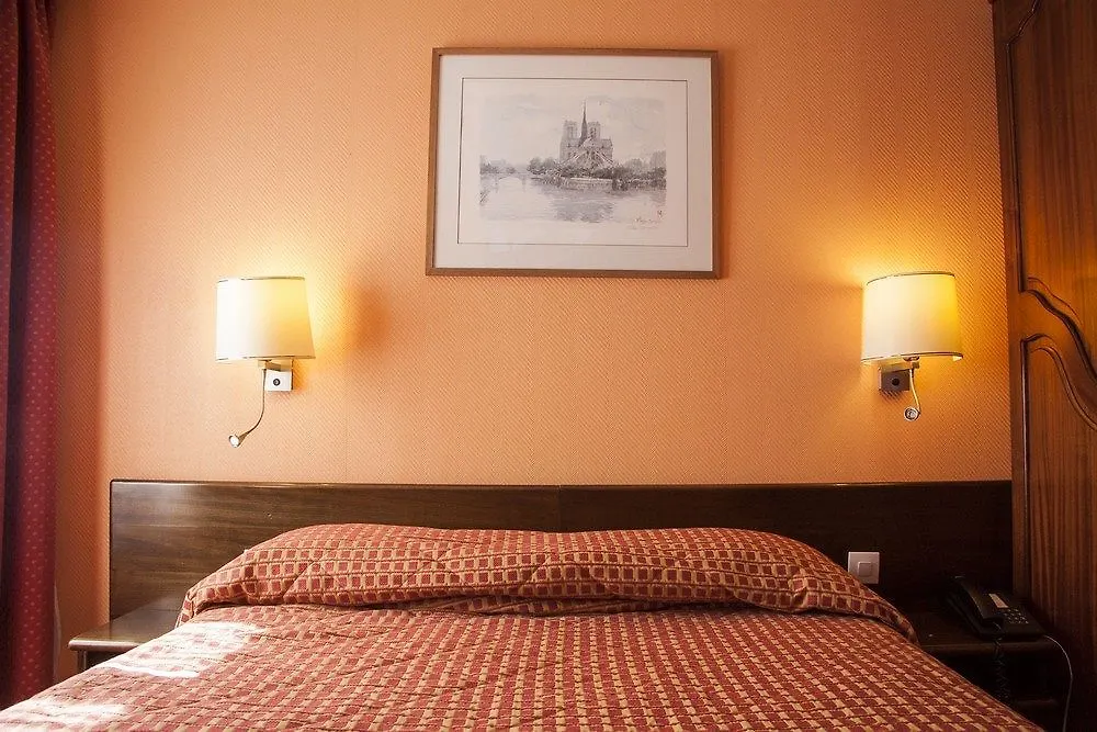 Otel Bac Saint-germain 3*